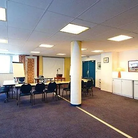 - Montagne Verte & Restaurant Louisiane 2* Strasbourg