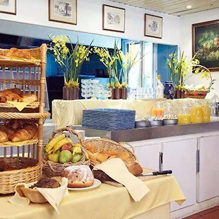 - Montagne Verte & Restaurant Louisiane Hotell Strasbourg